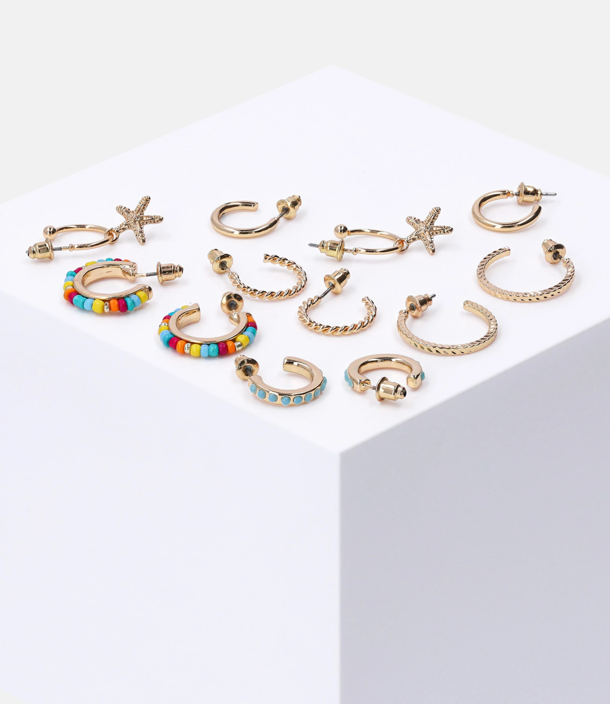 Accessories Ohrschmuck-Set Aus Creolen Mit Seestern-Anhänger Und Strass- Und Glassteinen 5 Accessories Ohrschmuck-Set Aus Creolen Mit Seestern-Anhänger Und Strass- Und Glassteinen – Bild 3