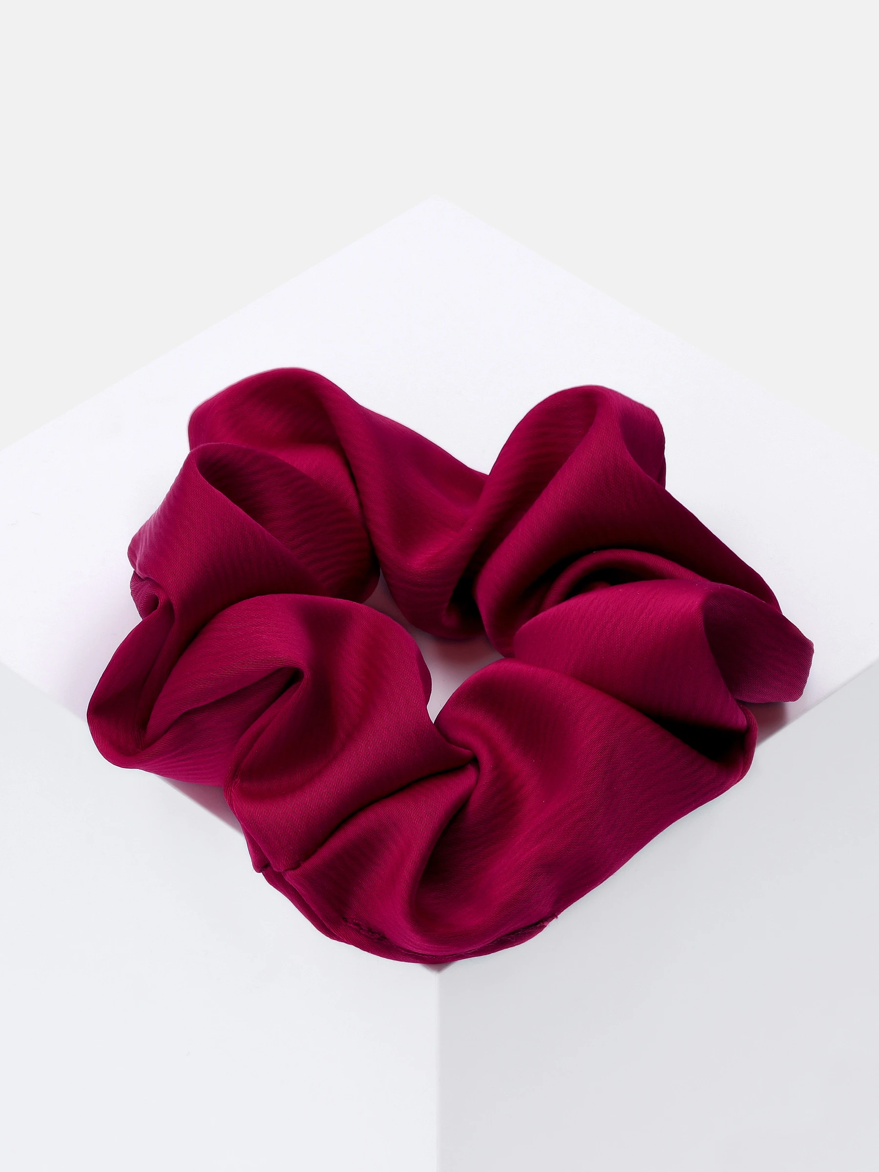 Accessories Scrunchie Von Angelina Pannek 4 Accessories Scrunchie Von Angelina Pannek – Bild 2