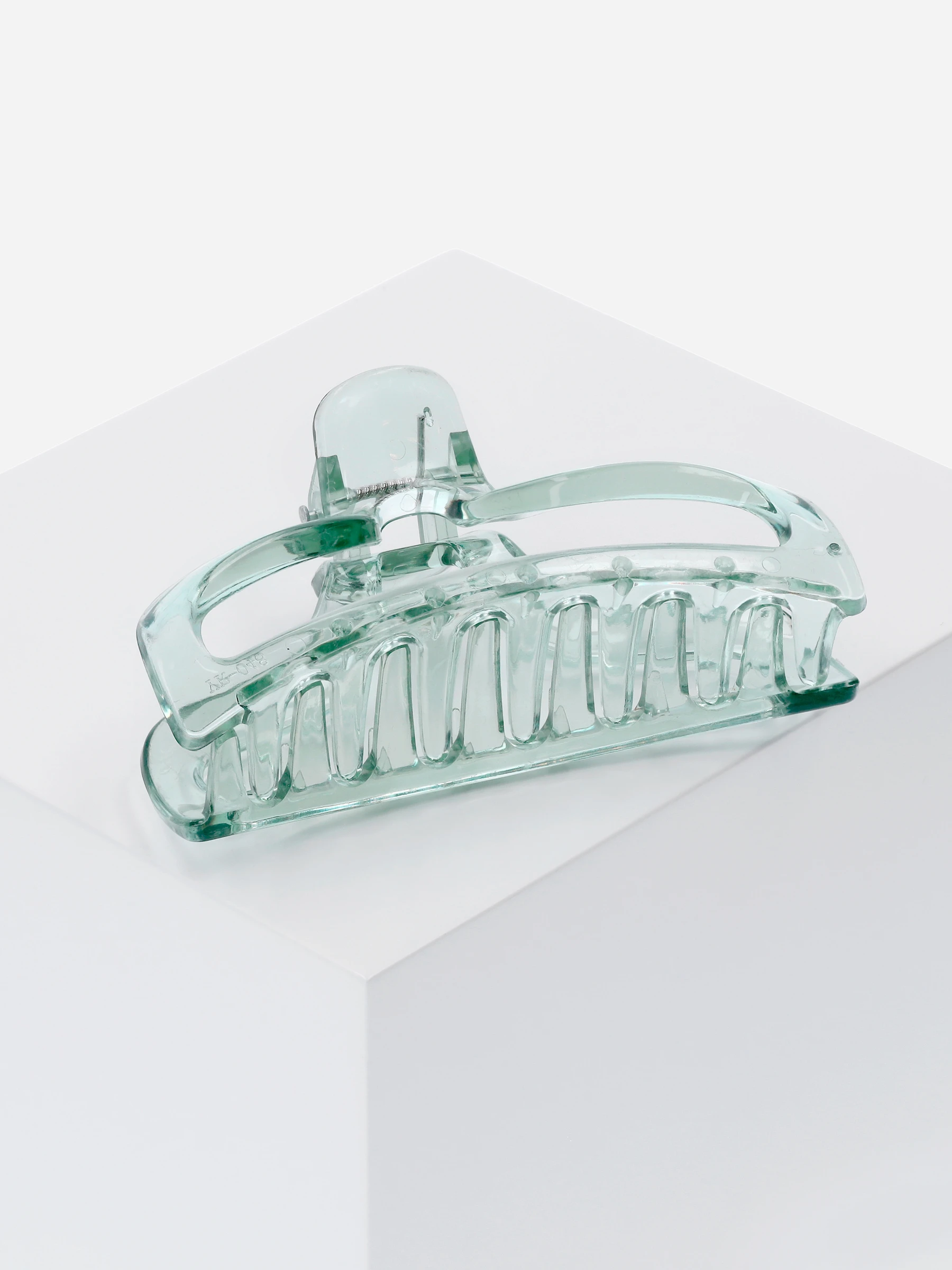 Accessories Barrette-Haarspange Von Angelina Pannek 4 Accessories Barrette-Haarspange Von Angelina Pannek – Bild 2