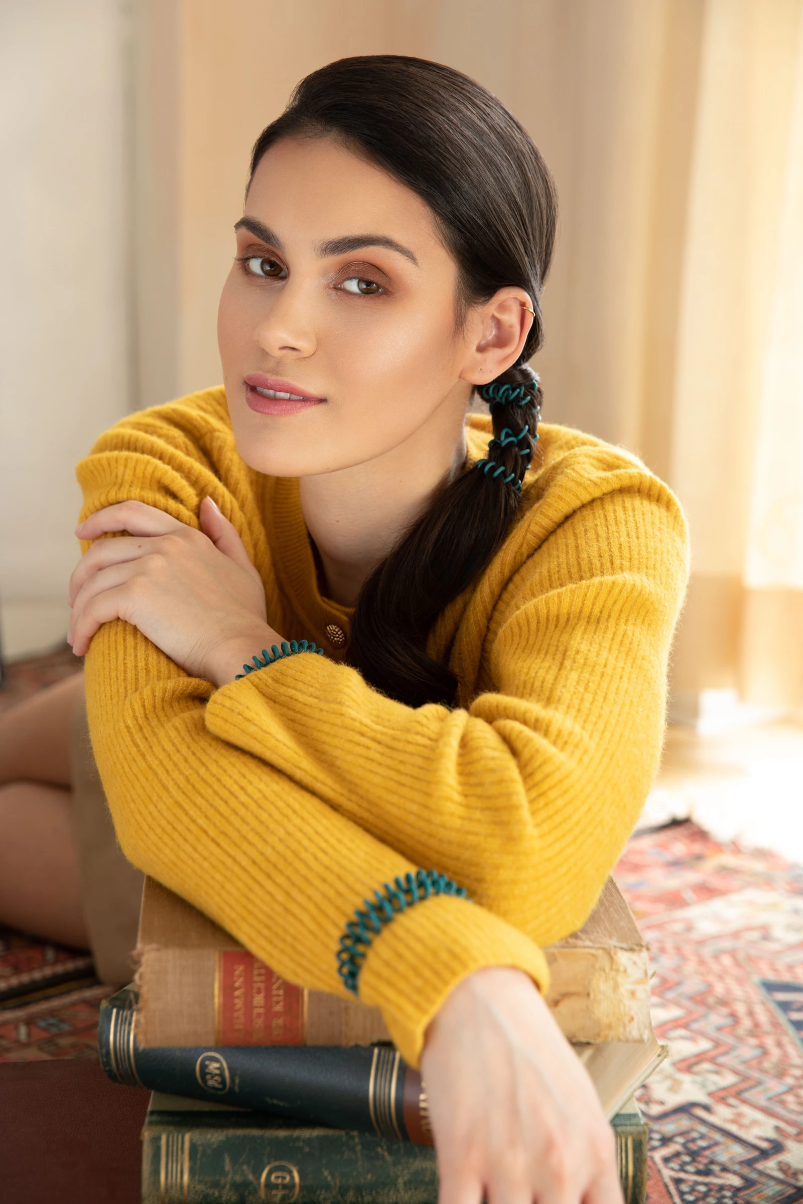 Invisibobble® ORIGINAL Fall In Love I Glove You 5 Invisibobble® ORIGINAL Fall In Love I Glove You – Bild 3