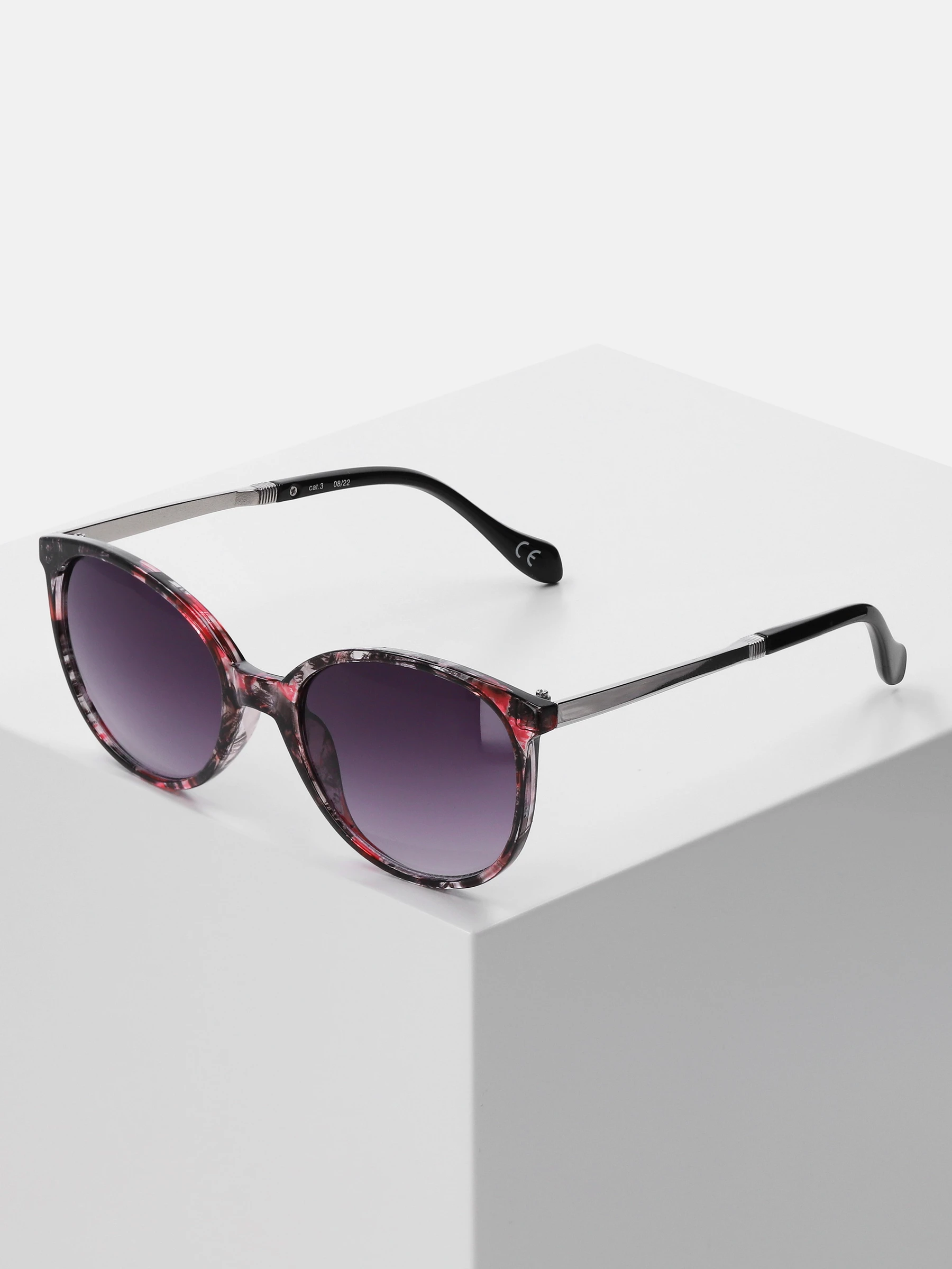 Accessories Klassische Sonnenbrille 7 Accessories Klassische Sonnenbrille – Bild 5